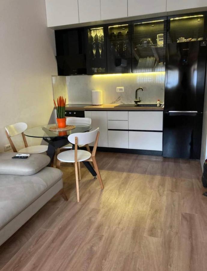 Lovely Loft 1-Bedroom In The Heart Of Tirana Extérieur photo